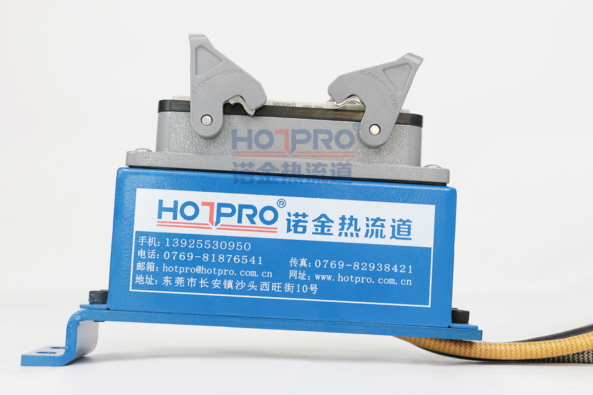 重载（zǎi）连接器